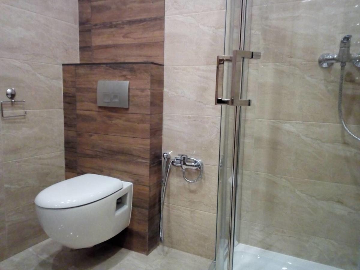 Flat In Cottage Close To The Centre Parking, Wifi, Bbq ลวีฟ ภายนอก รูปภาพ
