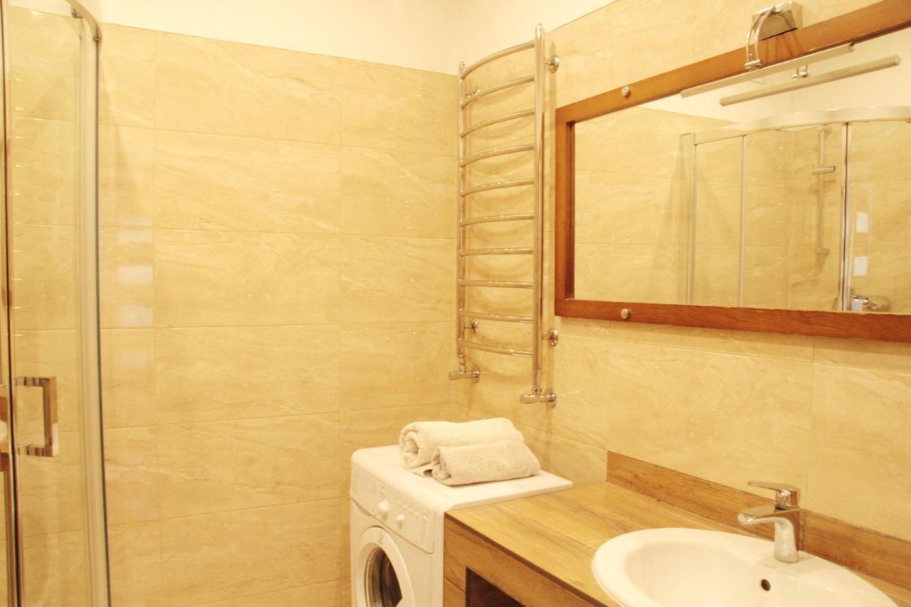 Flat In Cottage Close To The Centre Parking, Wifi, Bbq ลวีฟ ภายนอก รูปภาพ