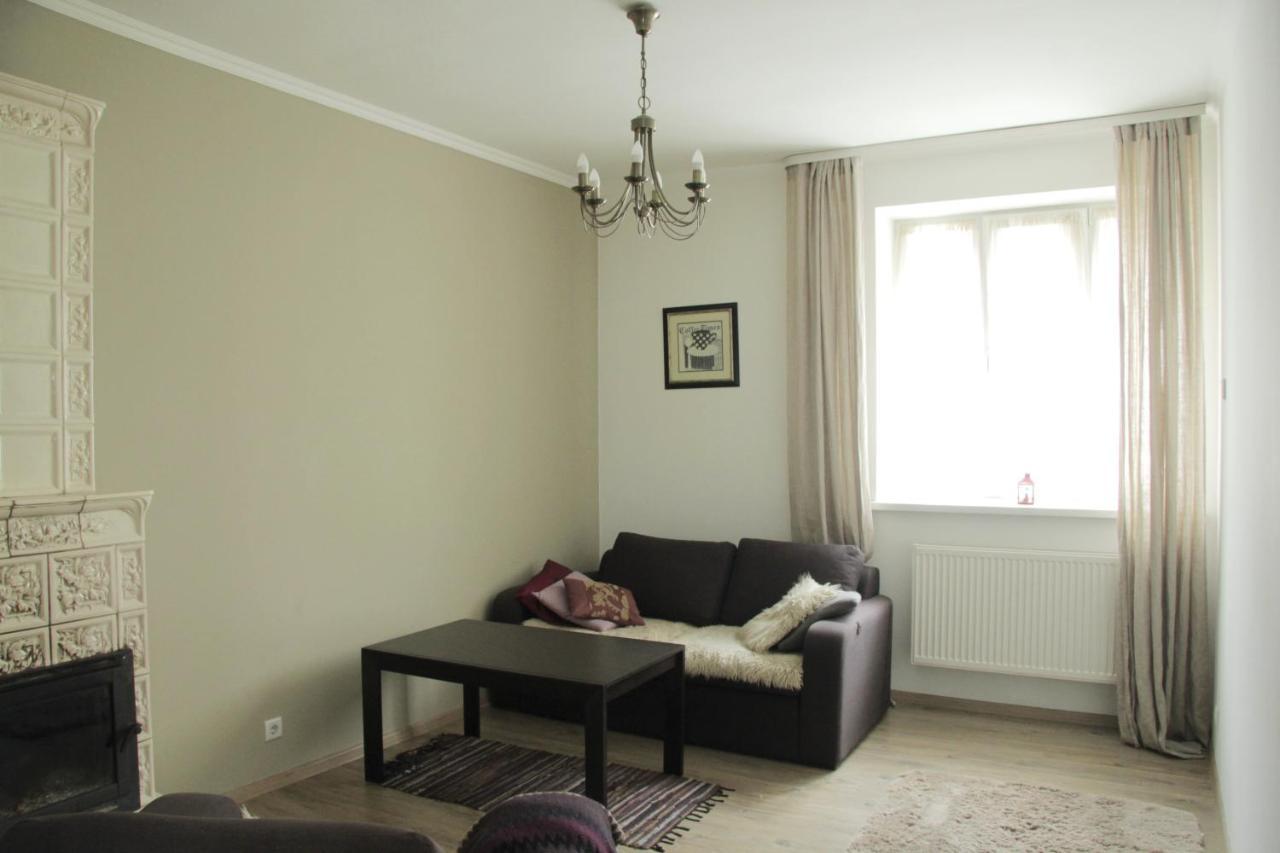 Flat In Cottage Close To The Centre Parking, Wifi, Bbq ลวีฟ ภายนอก รูปภาพ